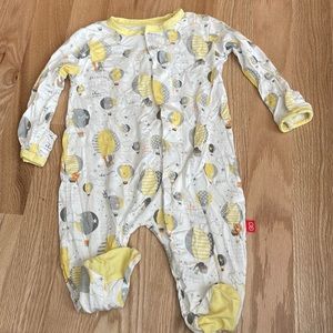 Magnetic Me 0-3 month yellow hot air balloon sleeper